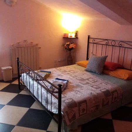 A Casa Di Luca Hotel Mediglia Luaran gambar