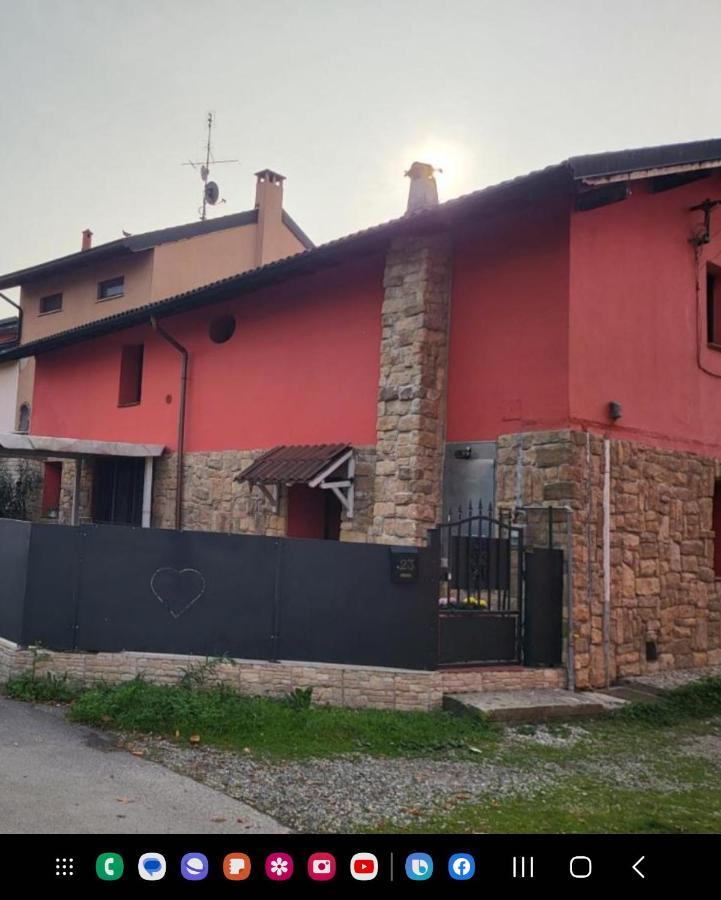 A Casa Di Luca Hotel Mediglia Luaran gambar